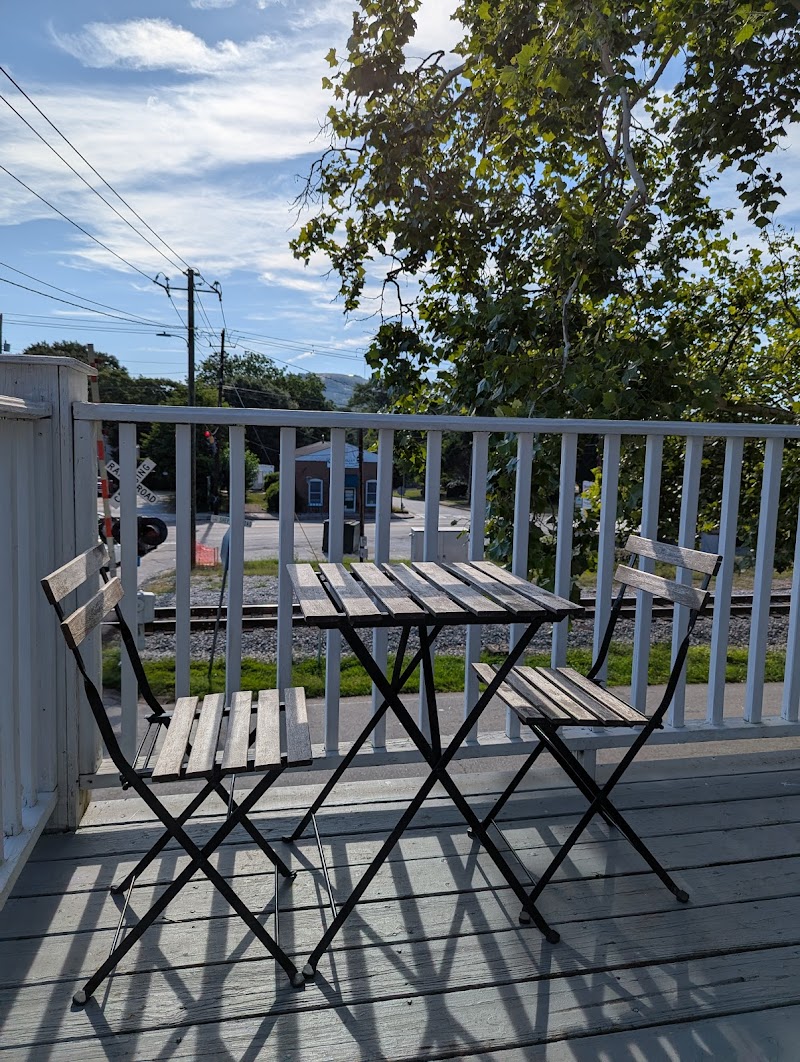 Gilly Brew Bar in Atlanta — specialty coffee cafe