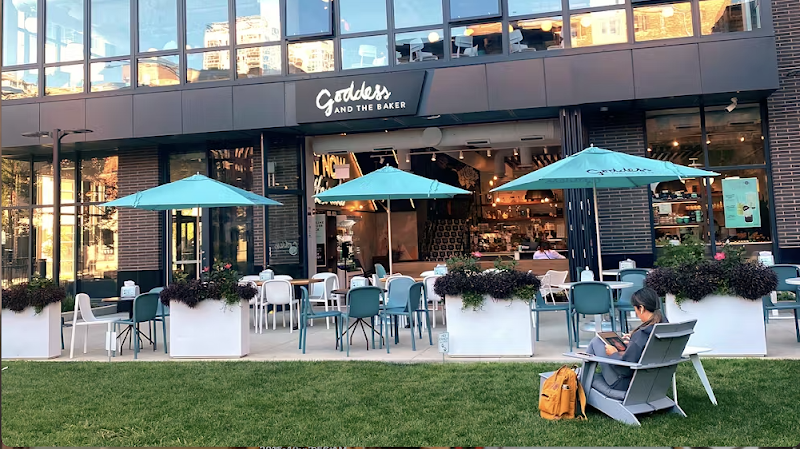 Goddess and the Baker, Superior & Wells in Chicago, specialty coffee cafe