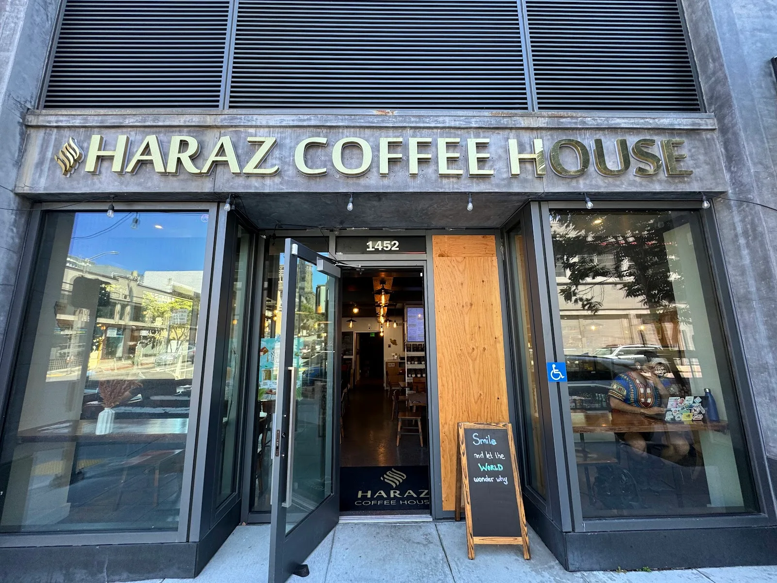 Haraz Coffee House