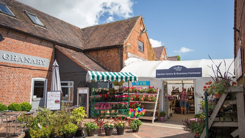 Hatton Shopping Village