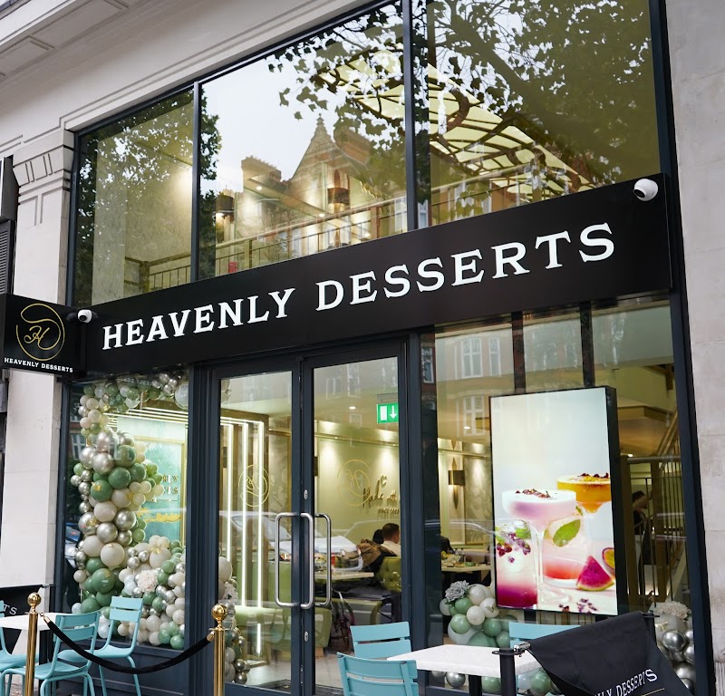 Heavenly Desserts Marylebone in London — specialty coffee cafe