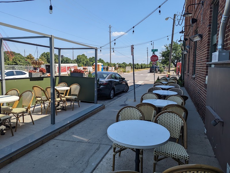 Hodges Bend in Tulsa, specialty coffee cafe