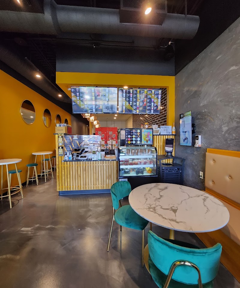 Honey Bee Tea in St. Louis — specialty coffee cafe