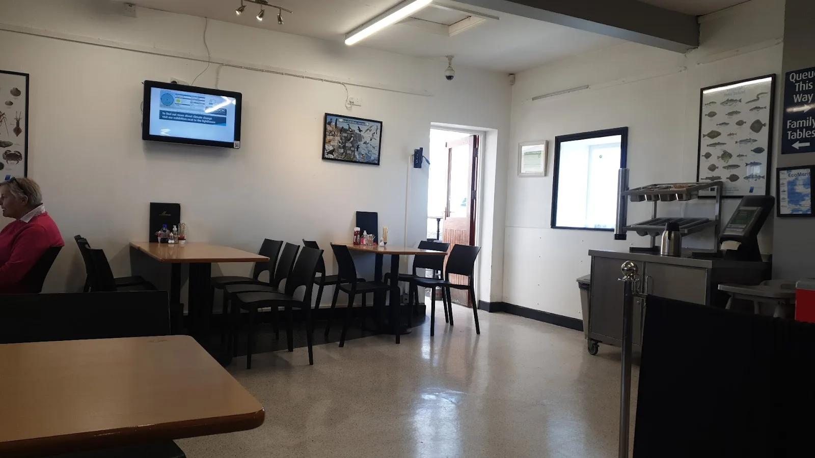 hook lighthouse cafe, lighthouse cafe in hook head