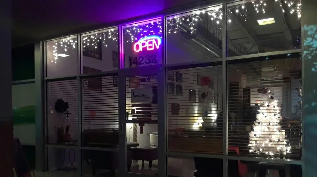 Hookita Lounge in Miami, specialty coffee cafe