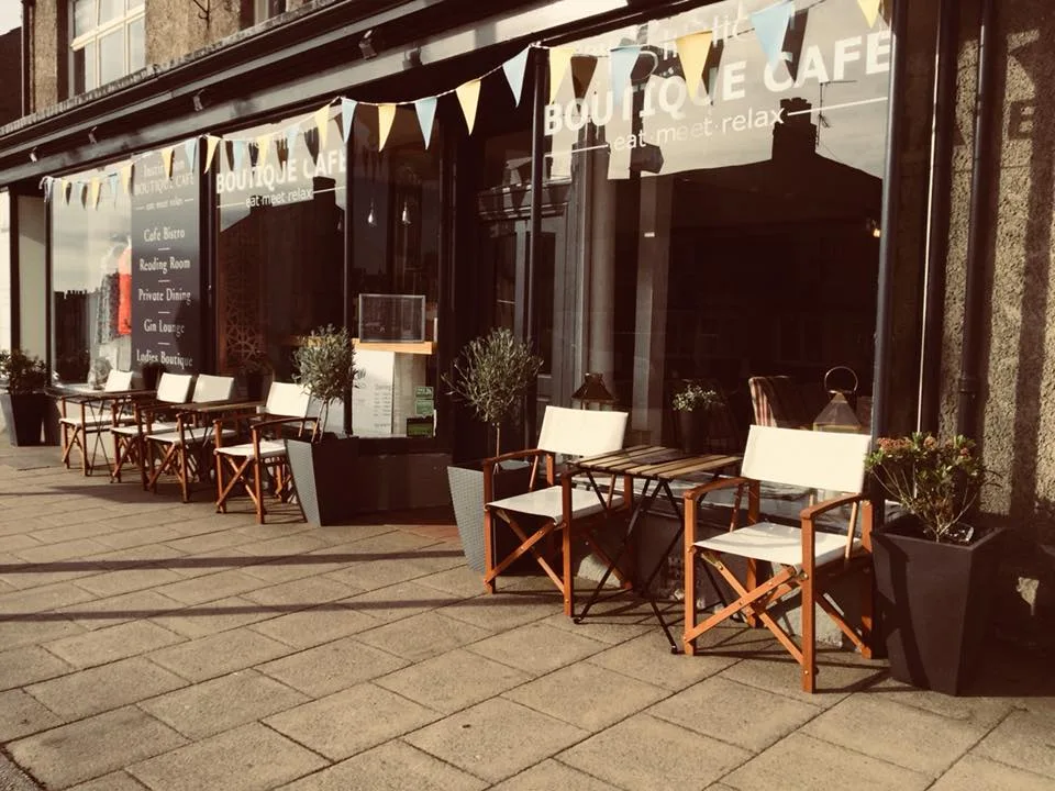 Institution Boutique Cafe