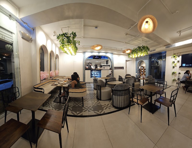 Isobel Coffee House in Bangalore — specialty coffee cafe