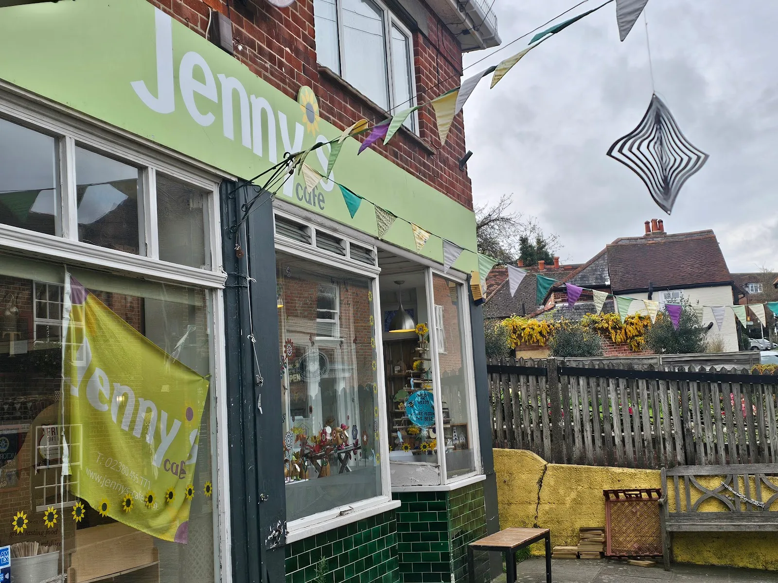 Jenny's Cafe, Hamble