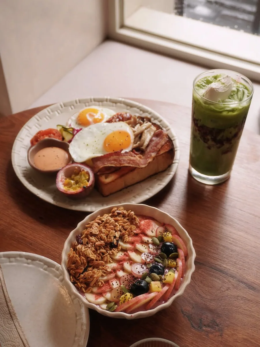 KLĀY cafe (via instagram)