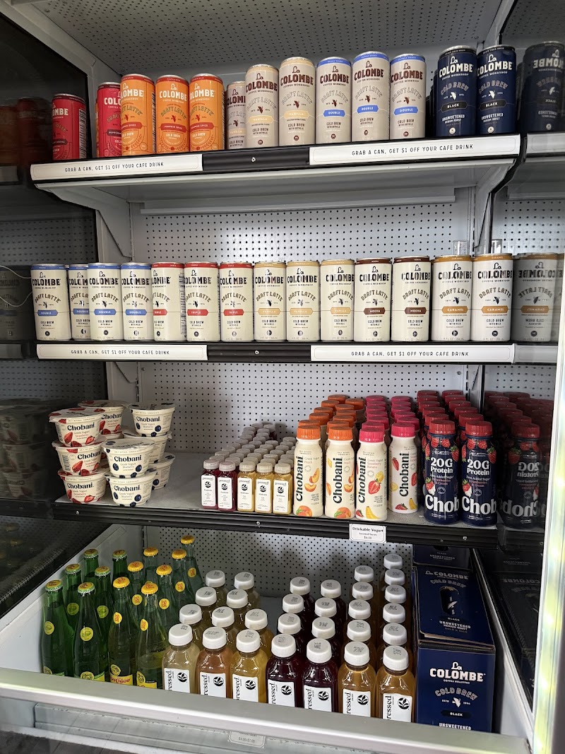 La Colombe Coffee Workshop in Chicago, specialty coffee cafe