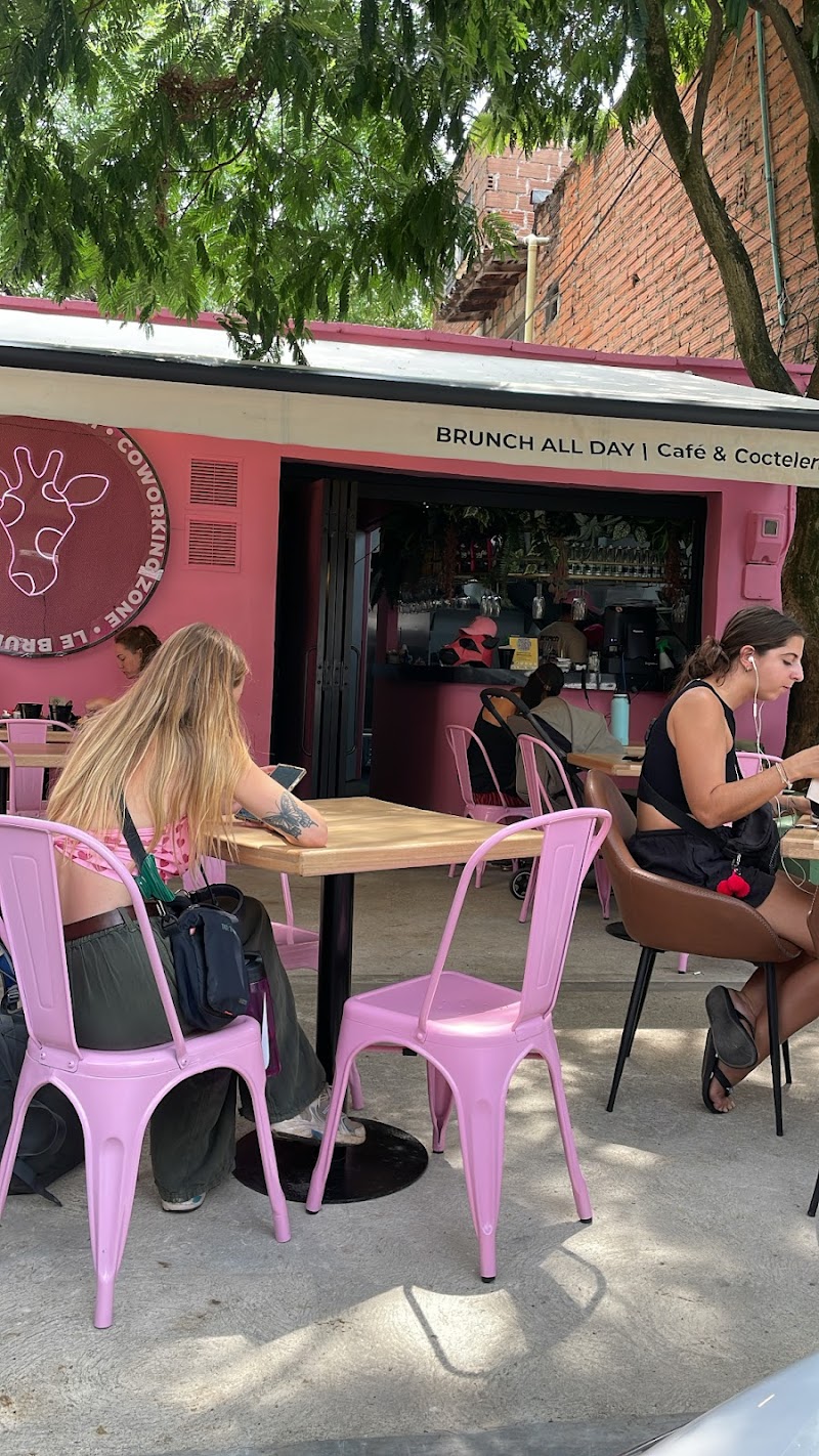 Le brunch Nairobi in Medellín, specialty coffee cafe