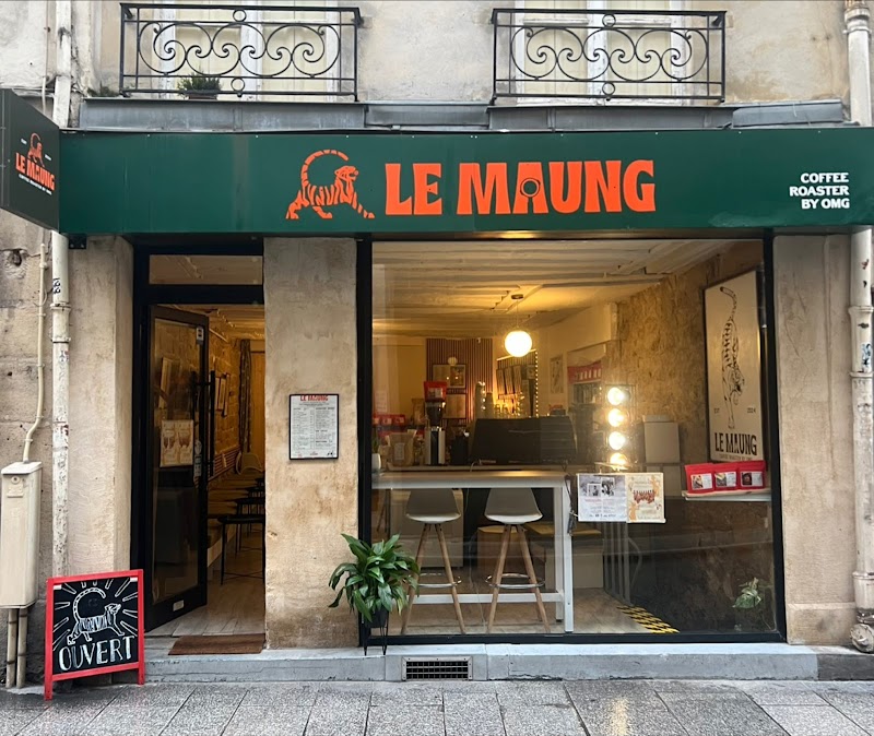 Le Maung Coffee Roaster by OMG in Paris — specialty coffee roaster