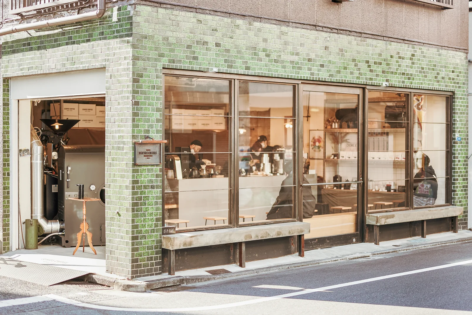 Leaves Coffee Roasters — specialty coffee roaster in Tokyo