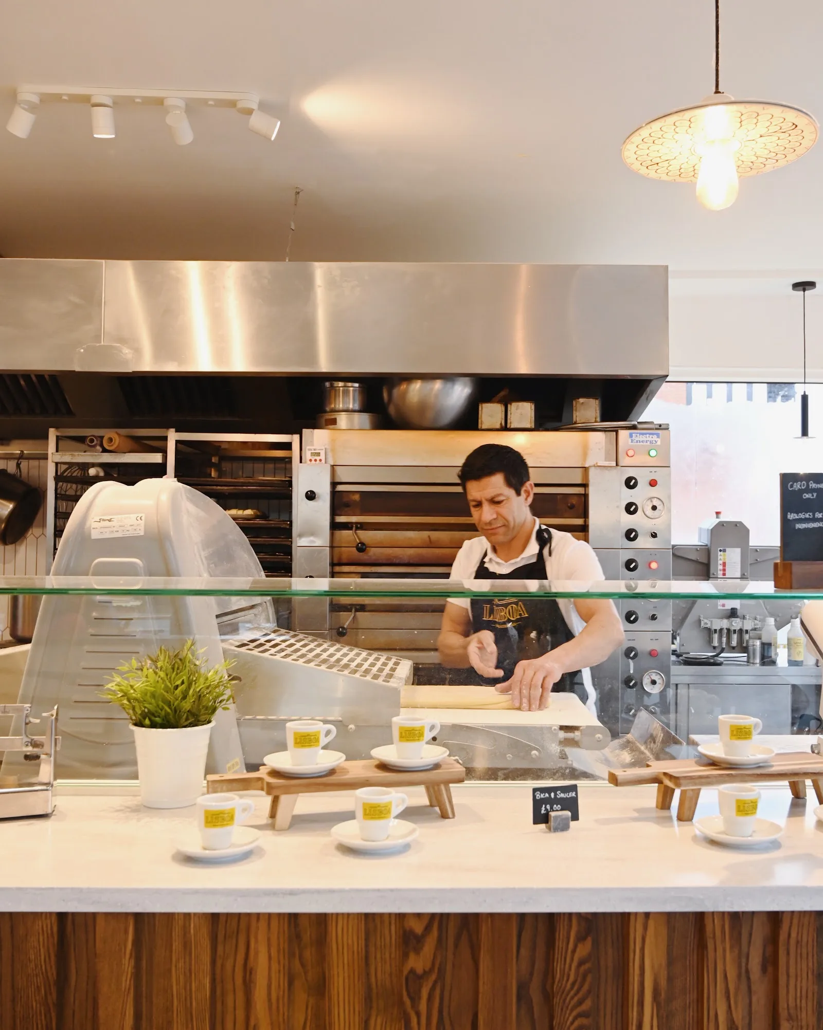 Lisboa Café & Patisserie (Crookes)