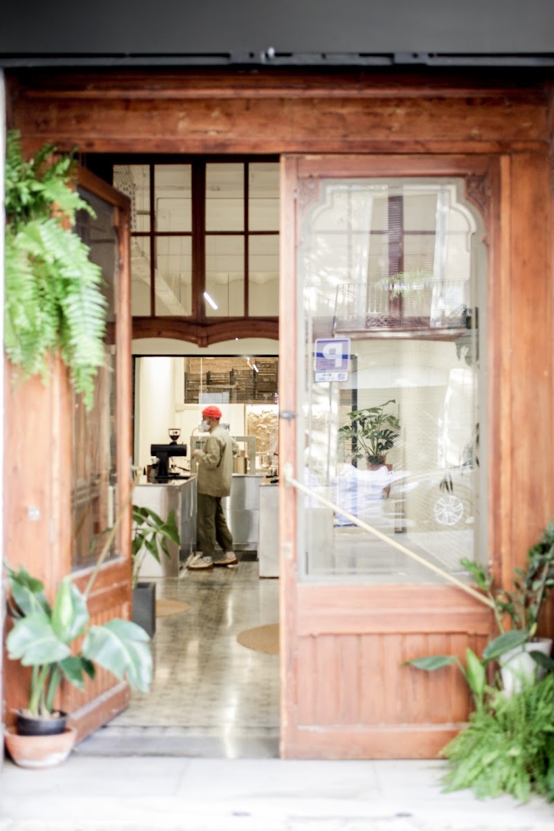 LOT ROASTERS in Barcelona — specialty coffee roaster