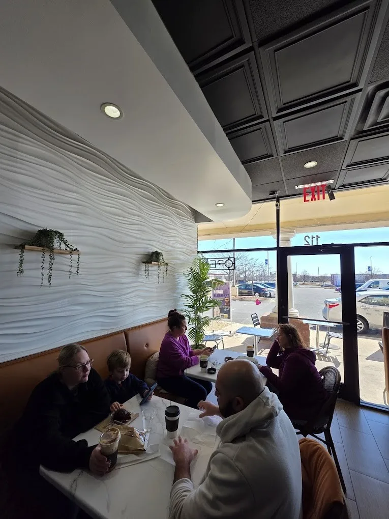 Loud'n Roasted Coffee Roasters in Washington — specialty coffee cafe
