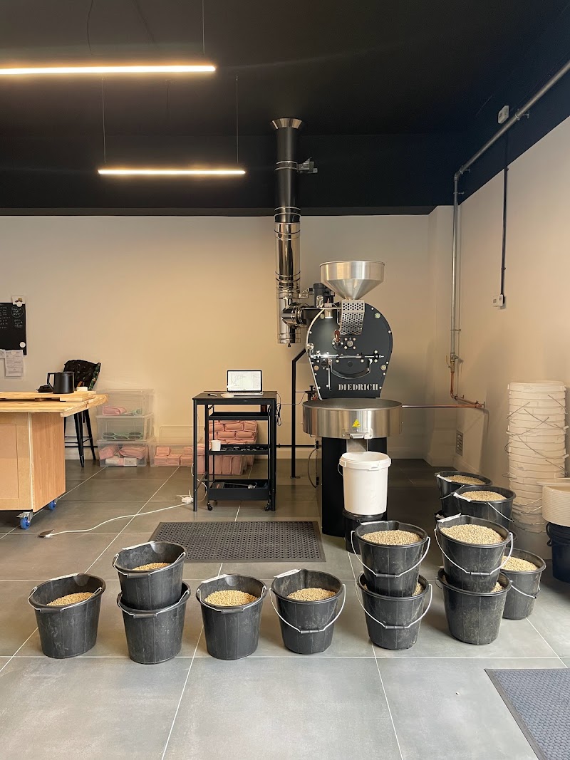Lucid Coffee Roasters(side of carpetworld, hidden)