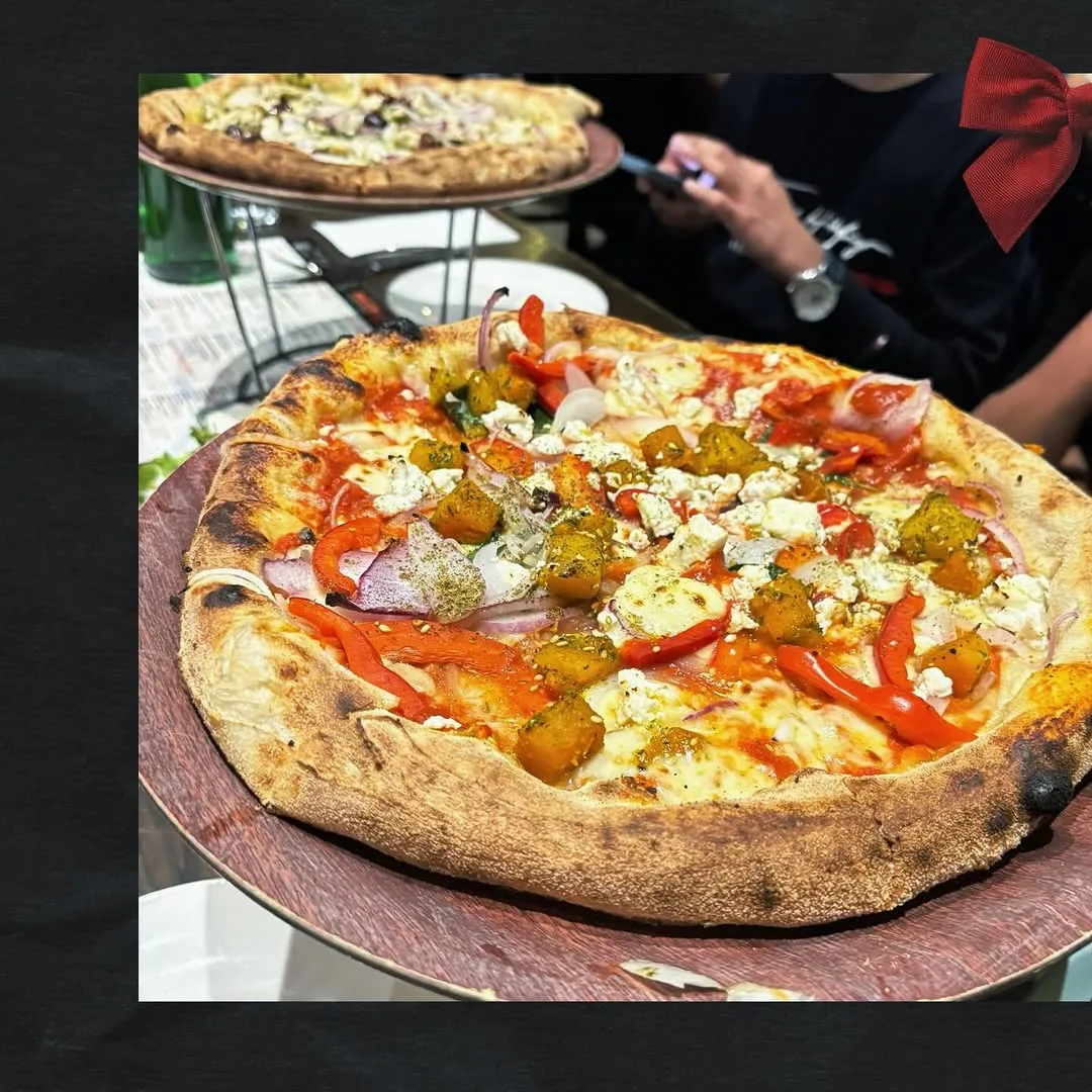 Macchiato Wood Fire Pizza and Coffee Roasters (via instagram)