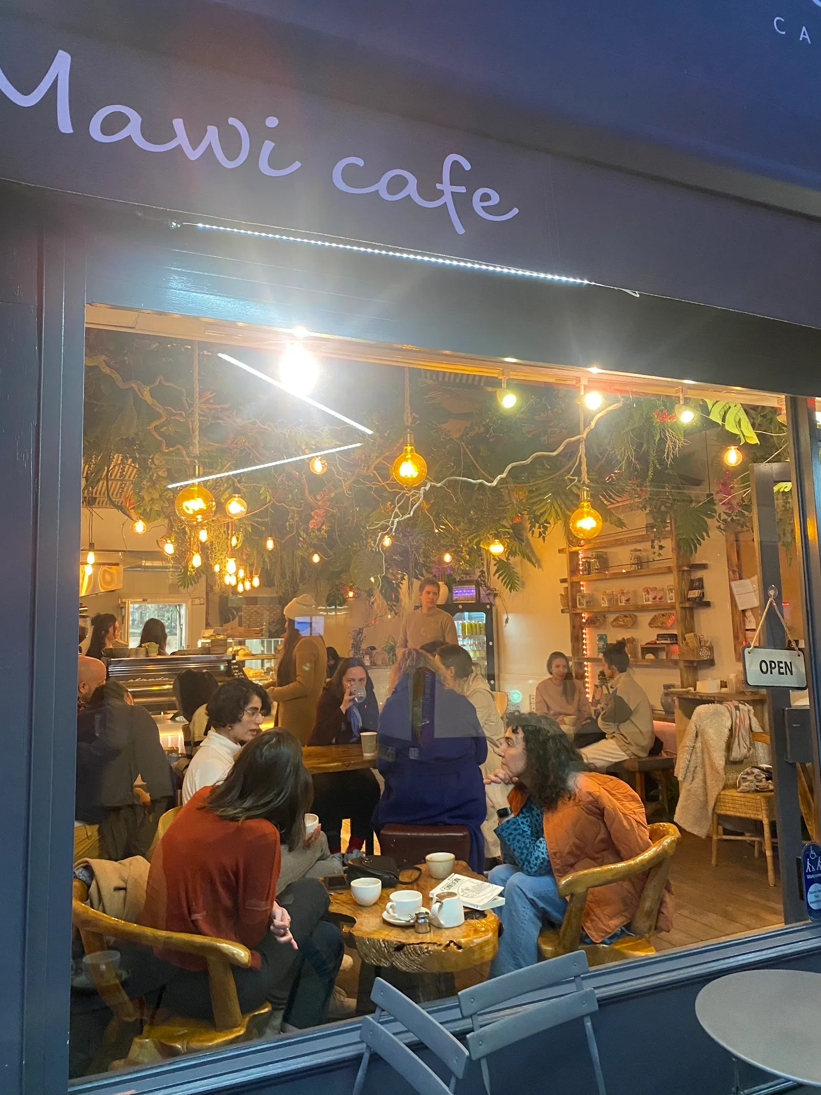 Mawi Cafe