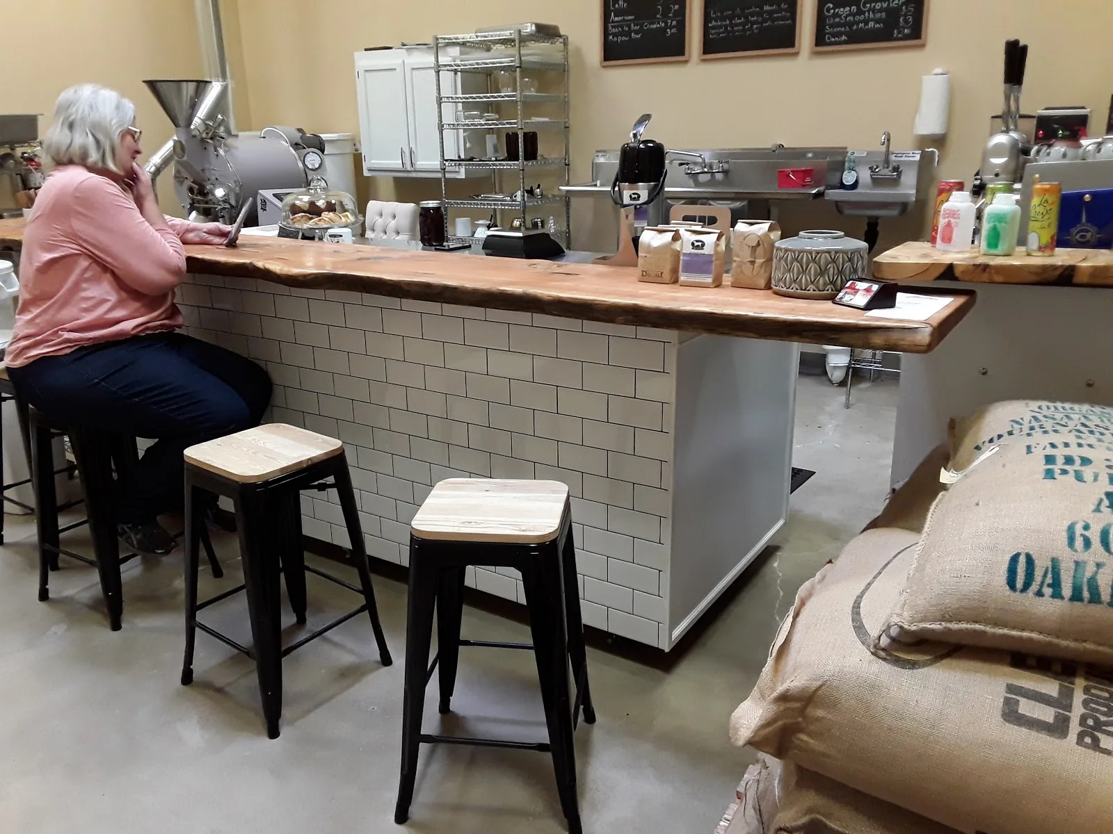Oval Dogs Coffee