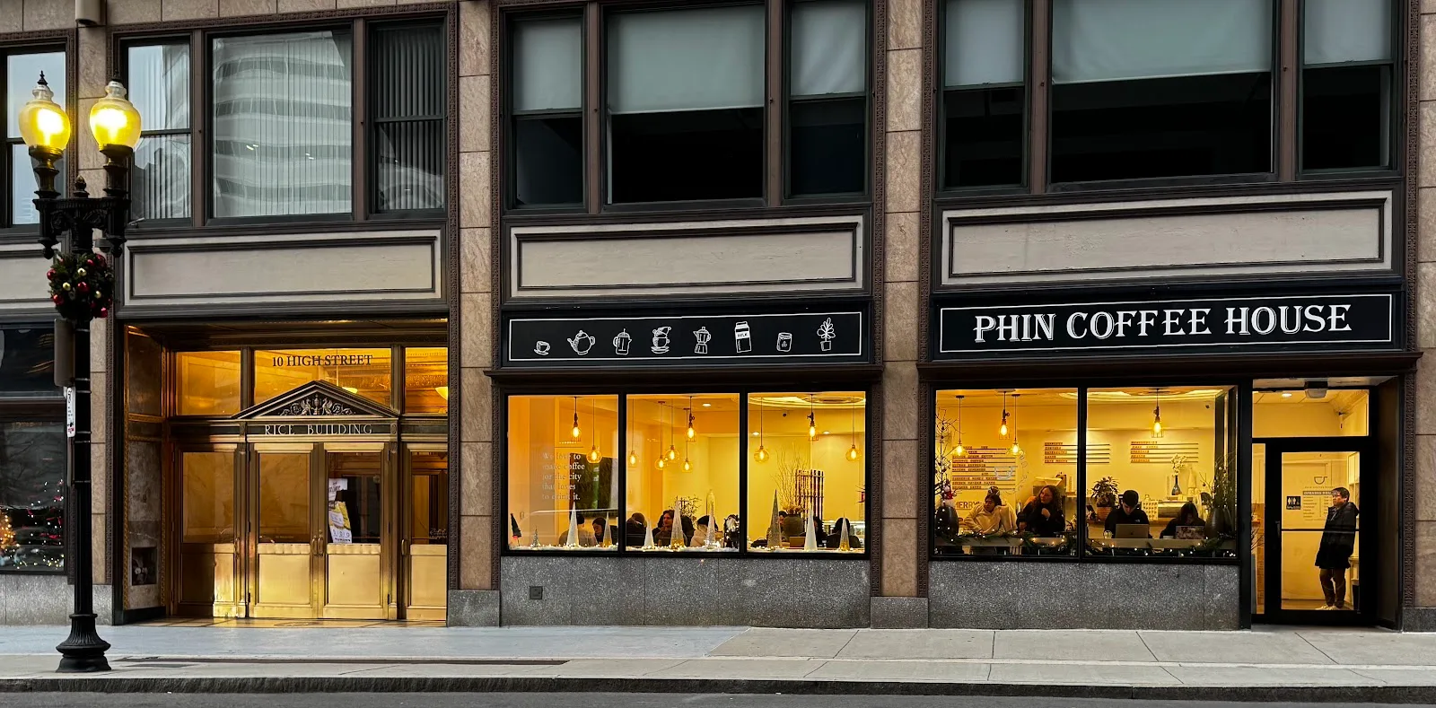 Phin Coffee House