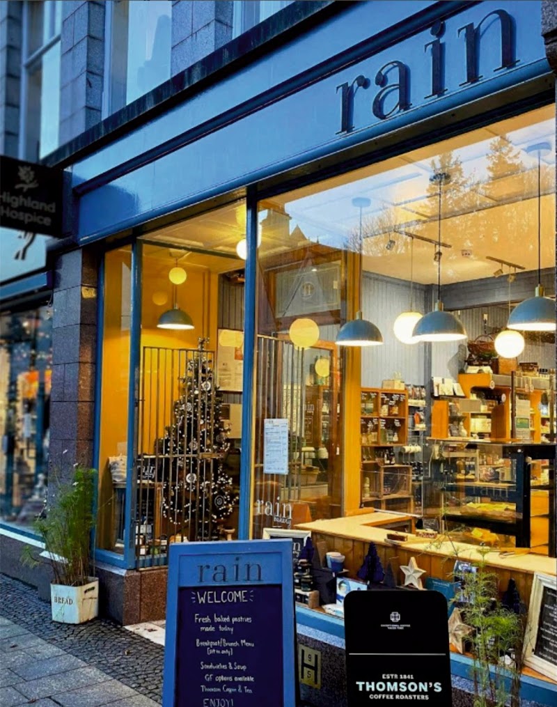 Rain in Fort William — specialty coffee cafe