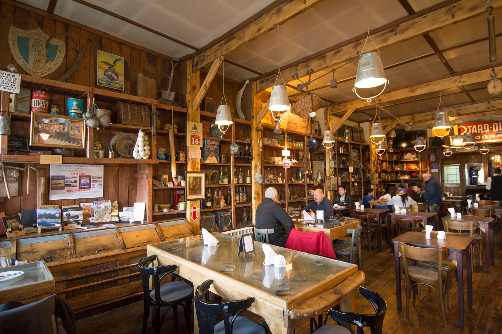 ramos generales el almacén, southernmost cafe in ushuaia