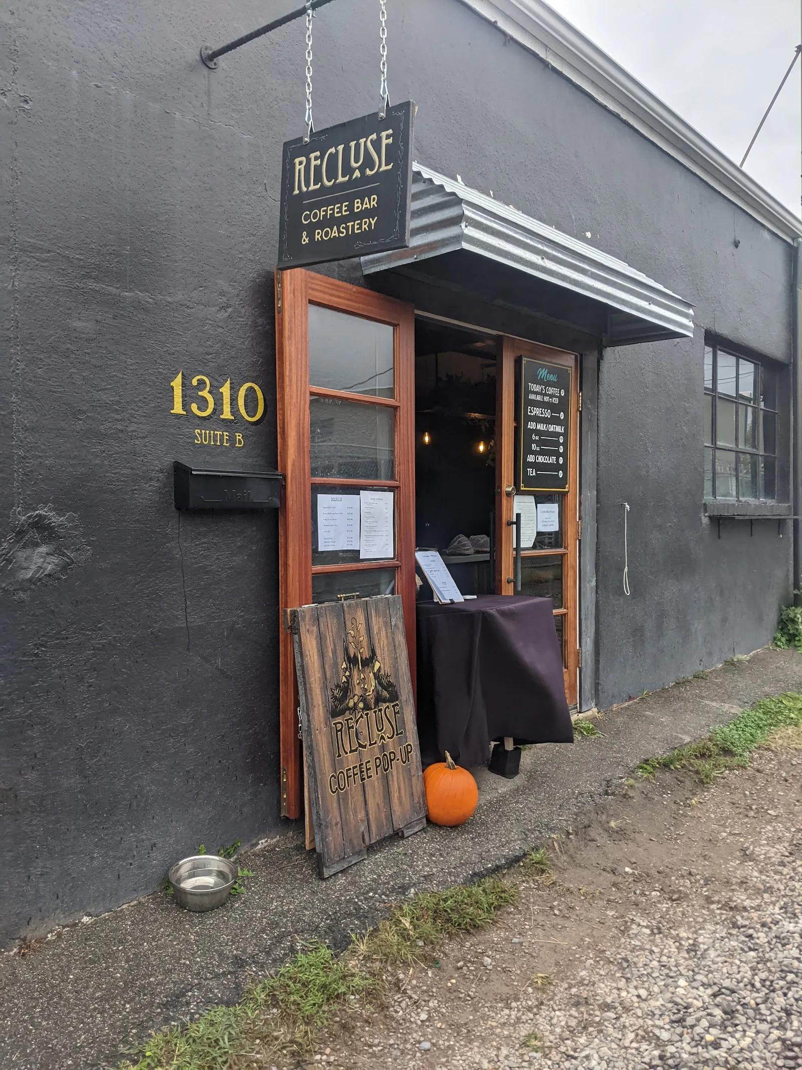 Recluse Coffee Roastery