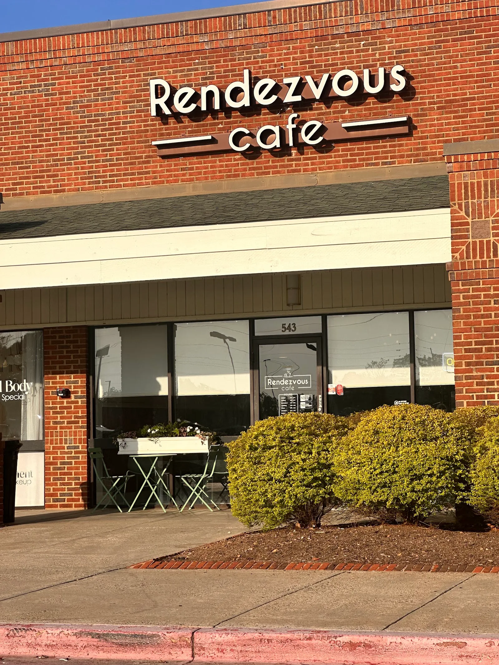 Rendezvous Cafe in Atlanta, specialty coffee cafe