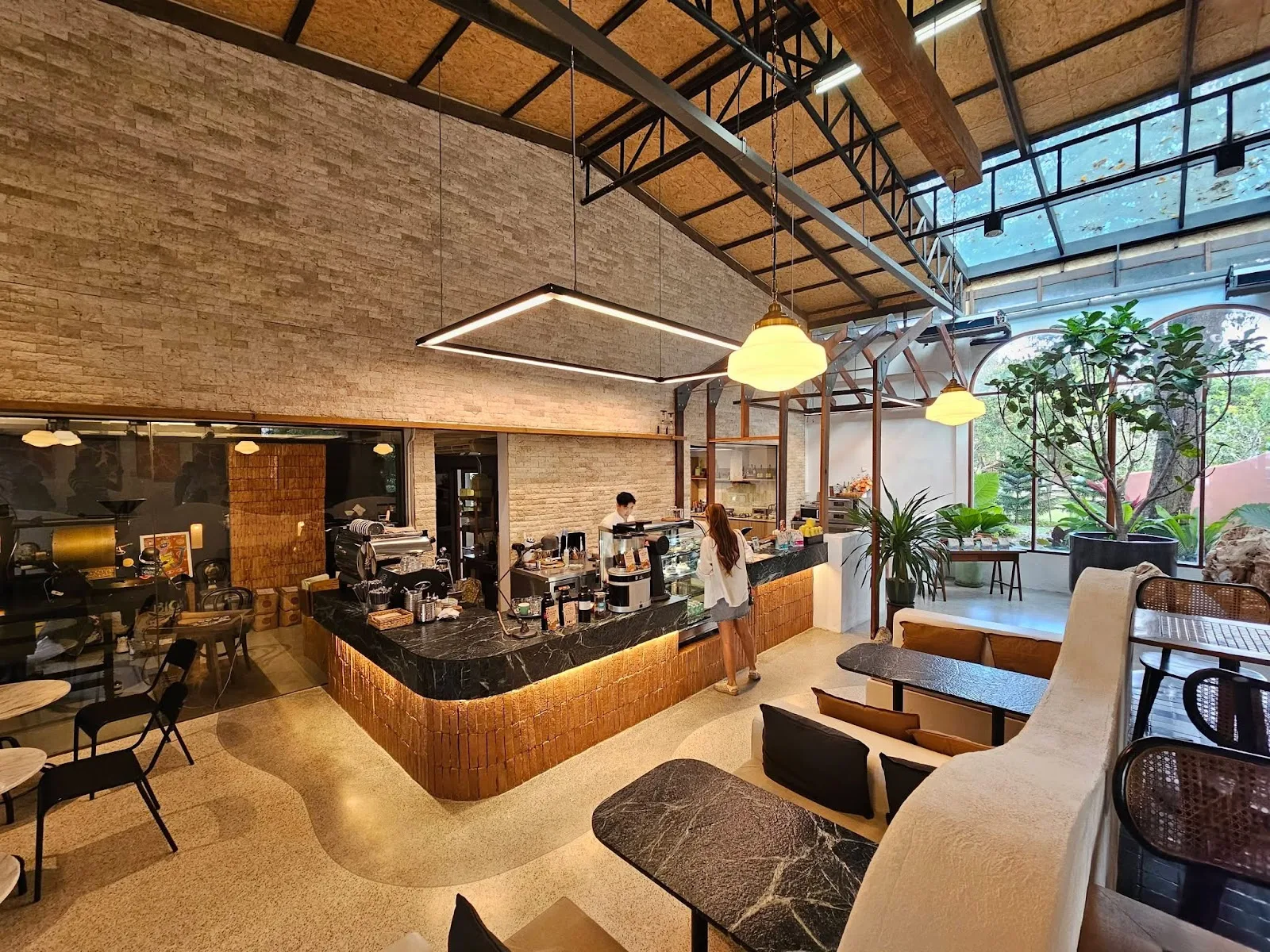 riva roastery, floating cafe in sam phran