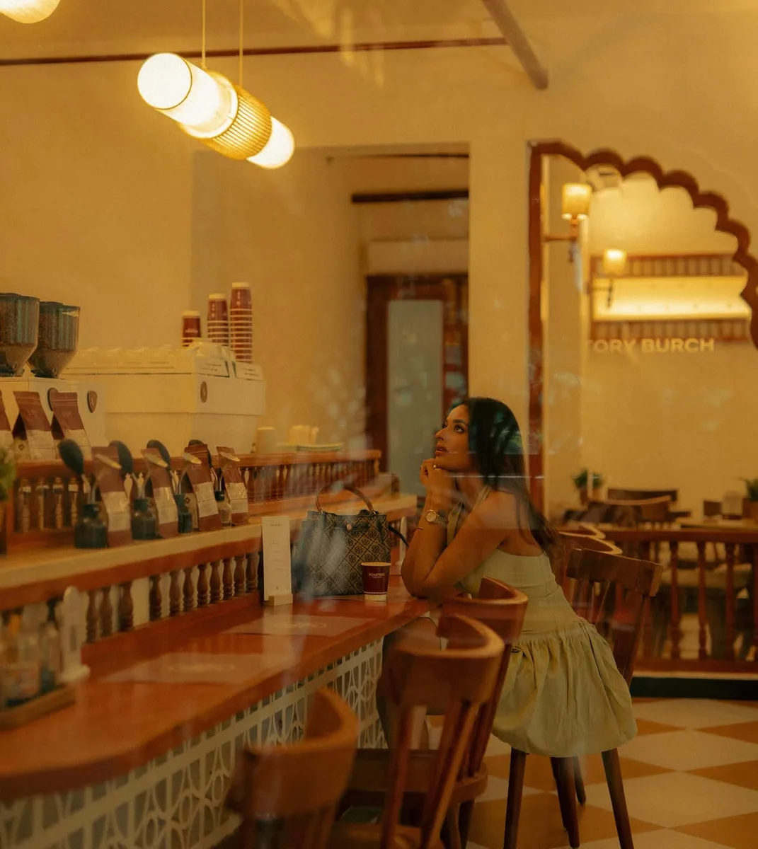 Roastery Coffee House | The Latte Art Atelier | Sarvodaya Enclave (Delhi) (via instagram)
