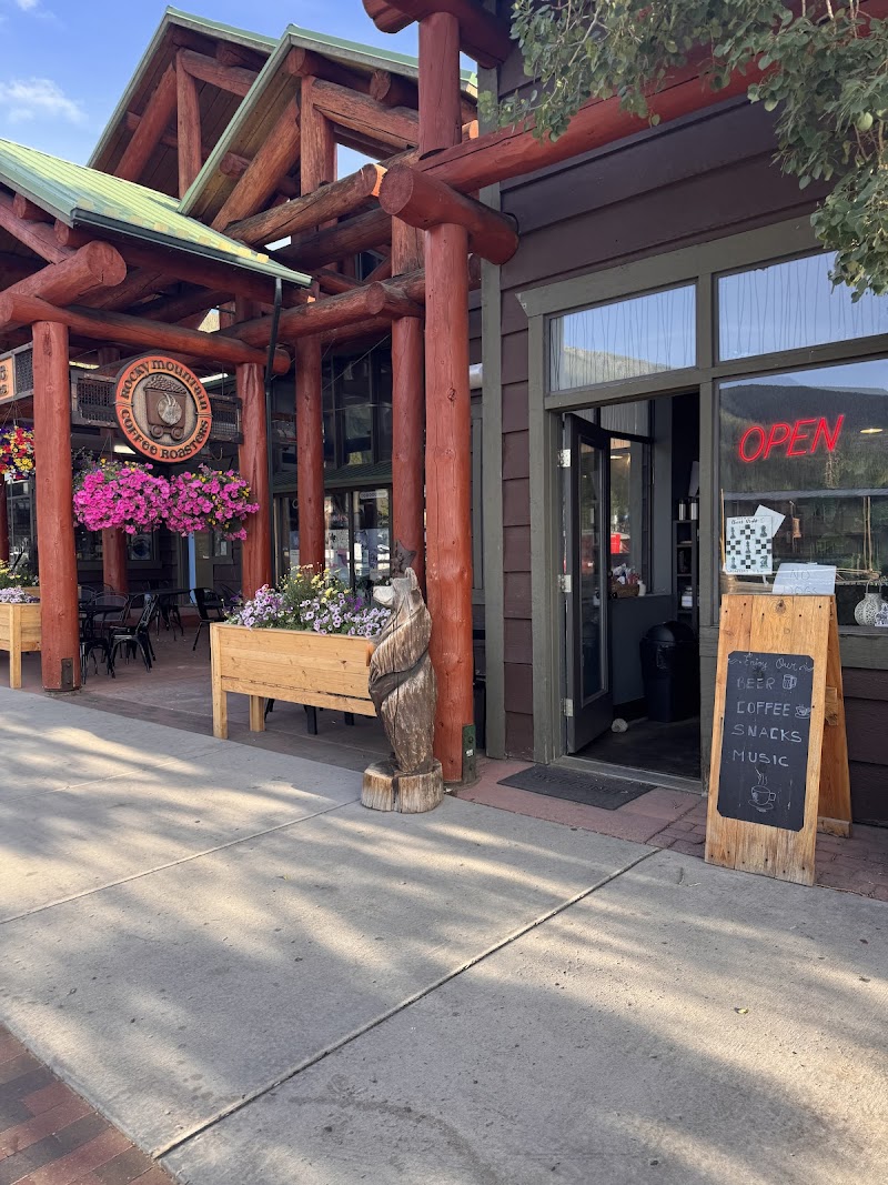 Rocky Mountain Coffee Roasters in Breckenridge — specialty coffee cafe