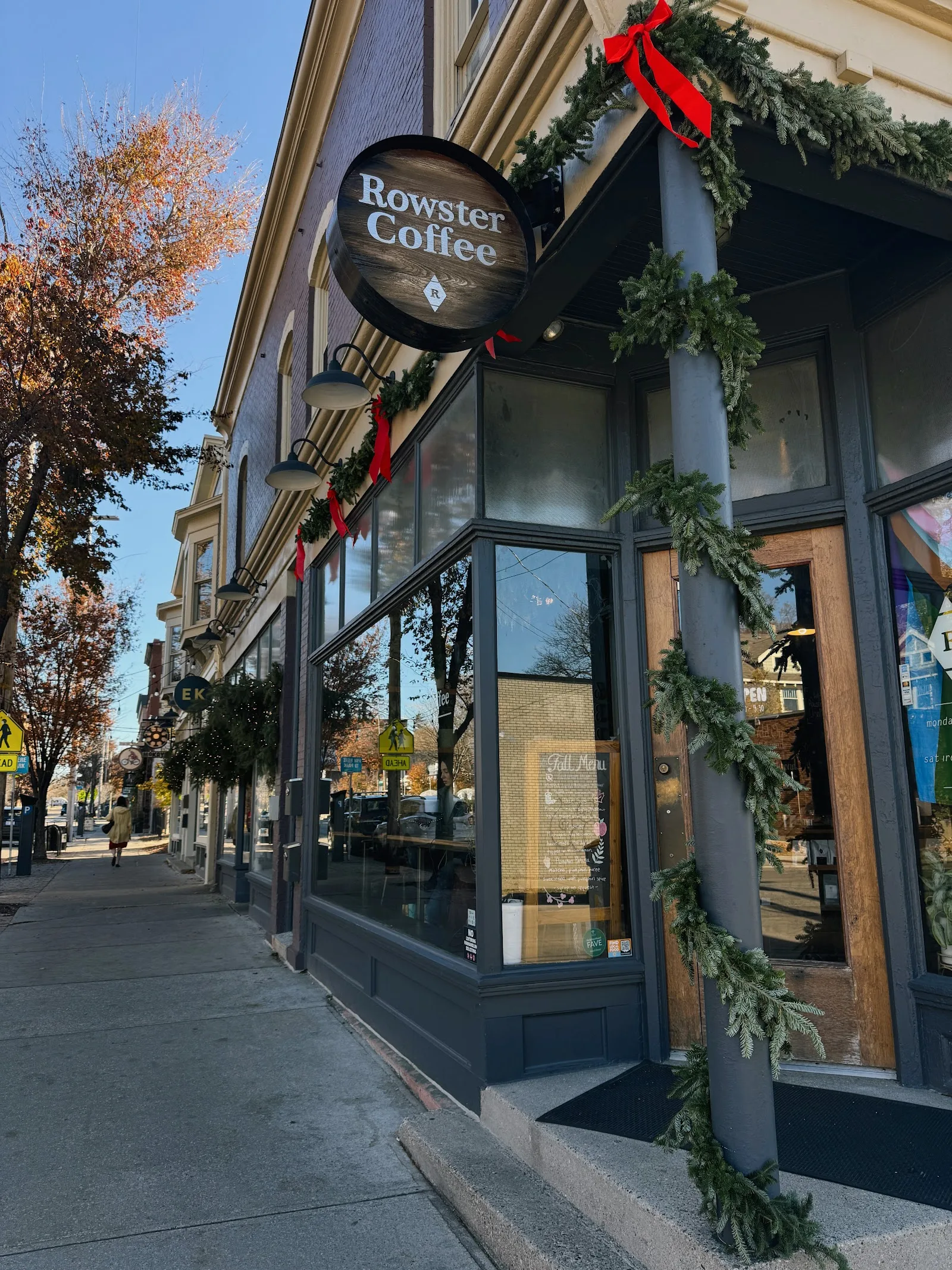 Rowster Coffee Wealthy
