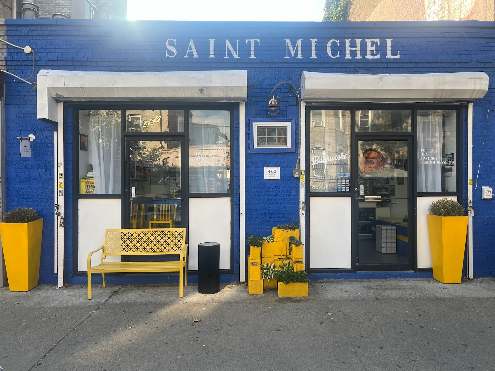 Saint Michel Cafe in New York City, specialty coffee cafe