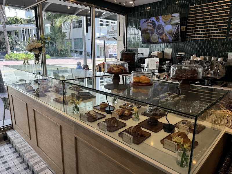 San Gines Beach in Miami, specialty coffee cafe