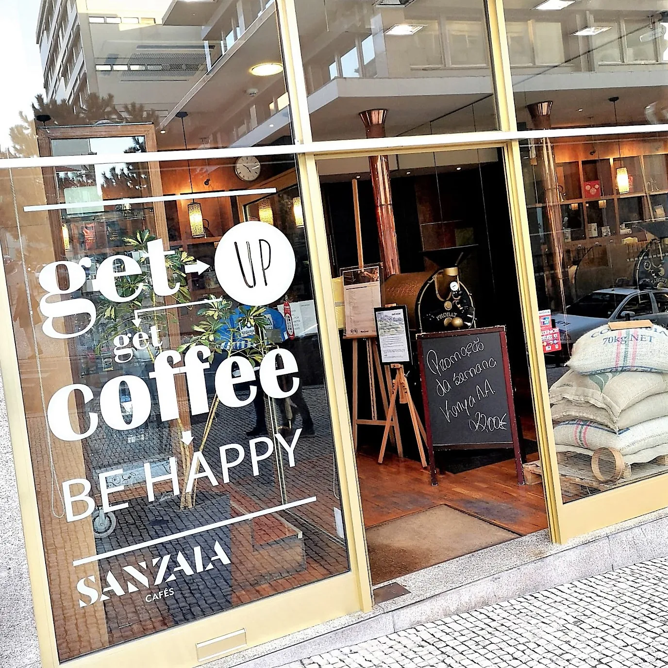 Sanzala Coffee Roasters - specialty coffee roaster in Porto