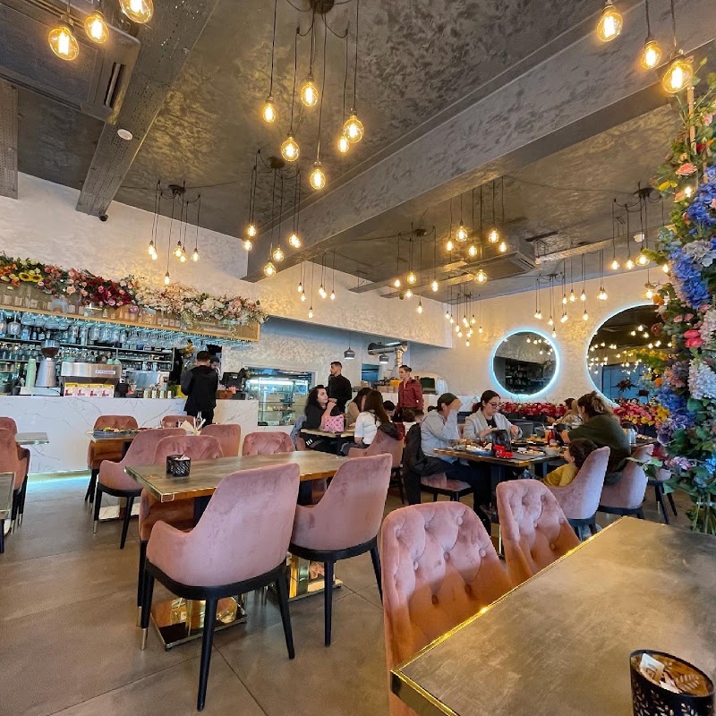 Shakespeare Cafe Bistro