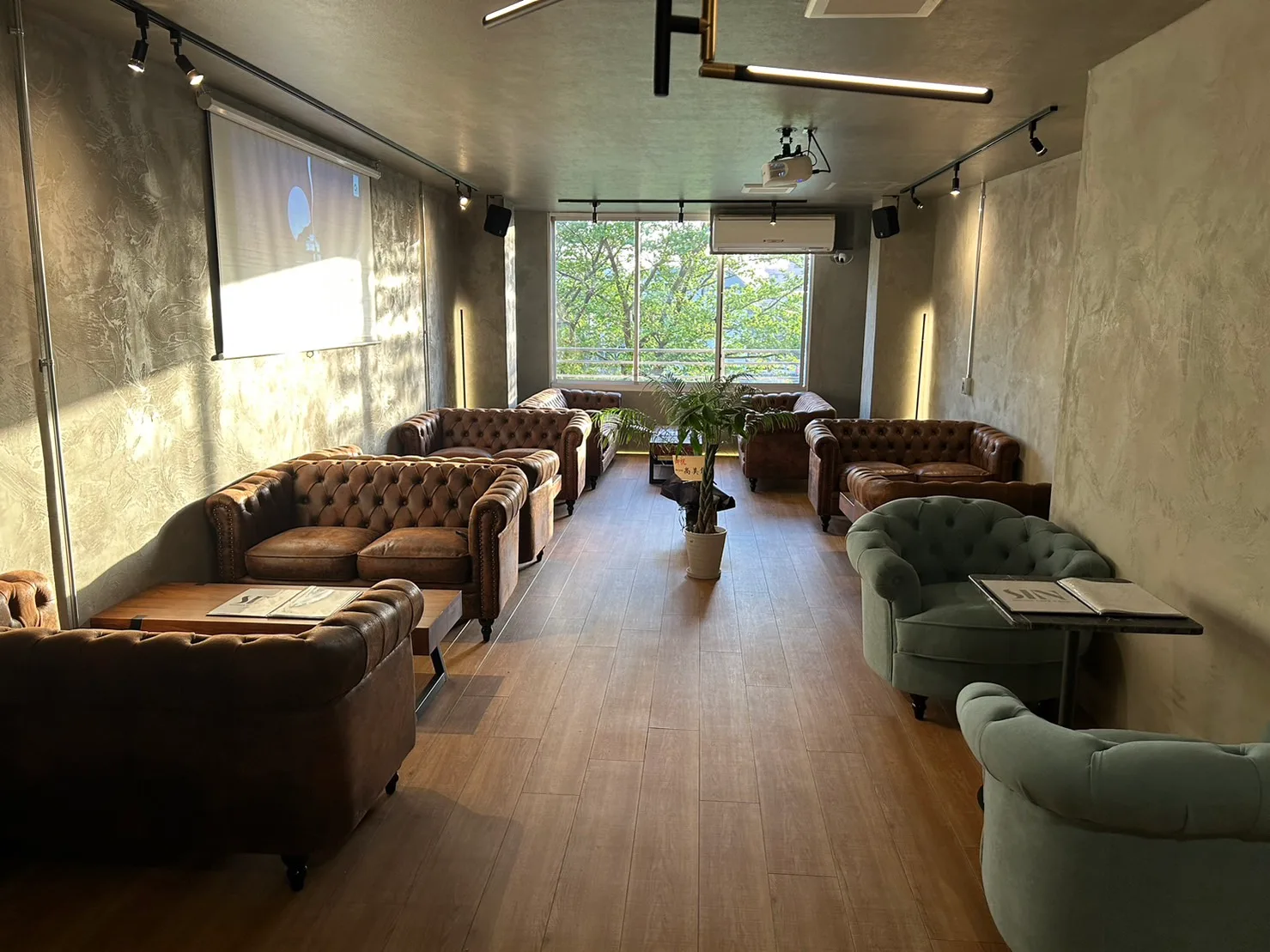Shisha Cafe&Bar SIN 金沢片町店|シーシャ in Kanazawa, specialty coffee cafe