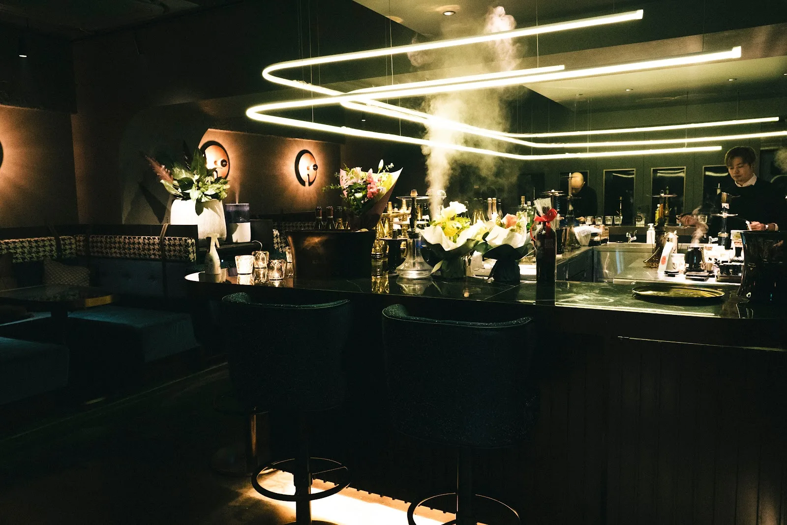 shisha lounge opaque in Tokyo, specialty coffee cafe