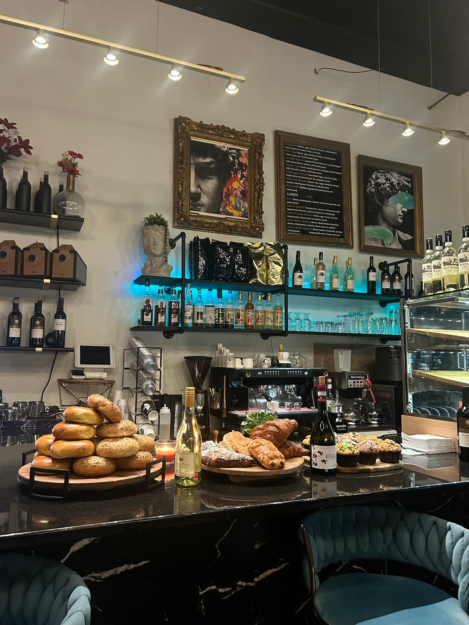 Social House Cafe