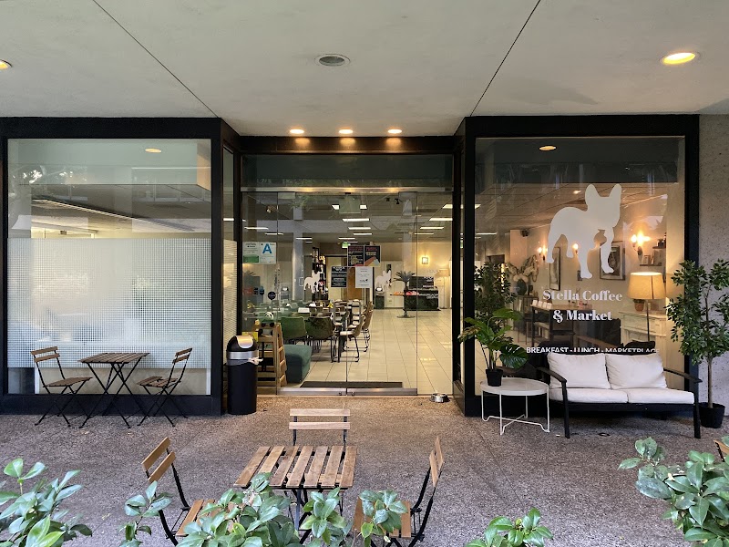 Stella Coffee Beverly Hills in Los Angeles, specialty coffee cafe