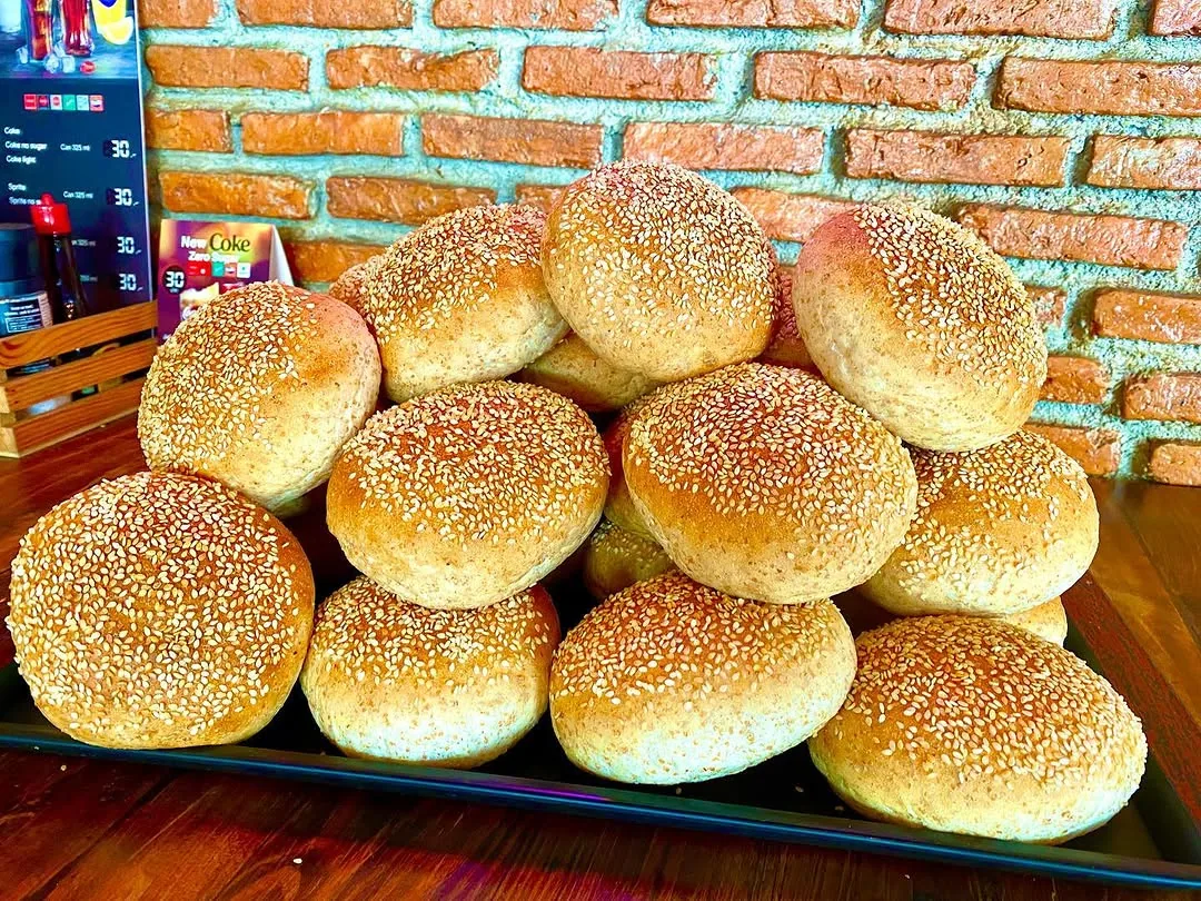 Street Fourth Burger & Coffee Roaster (via instagram)