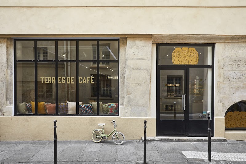 Terres de Café in Paris, specialty coffee cafe