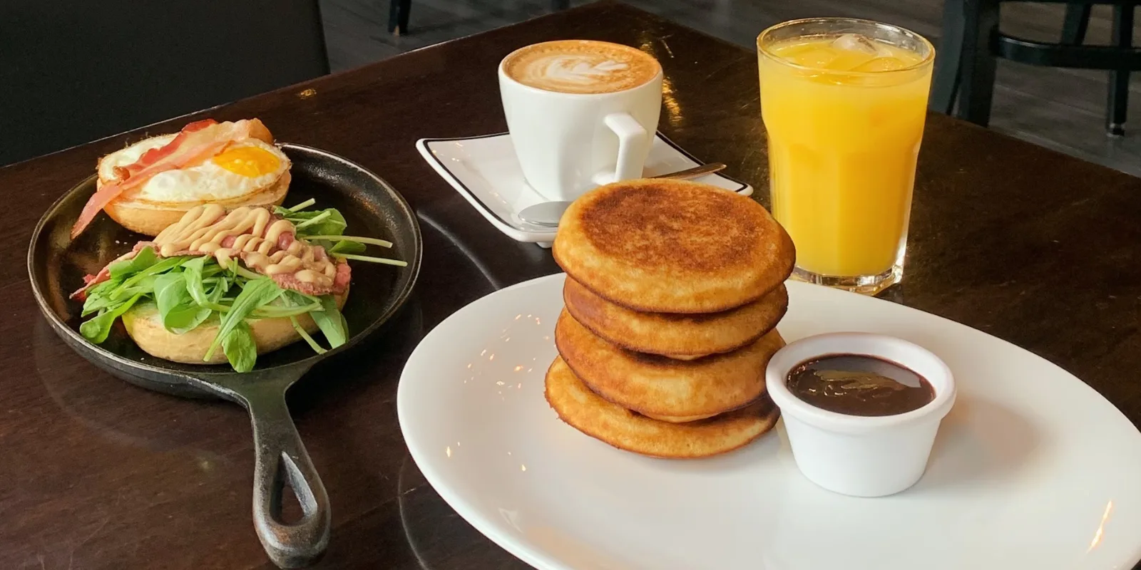 The American Way Cafe & Food