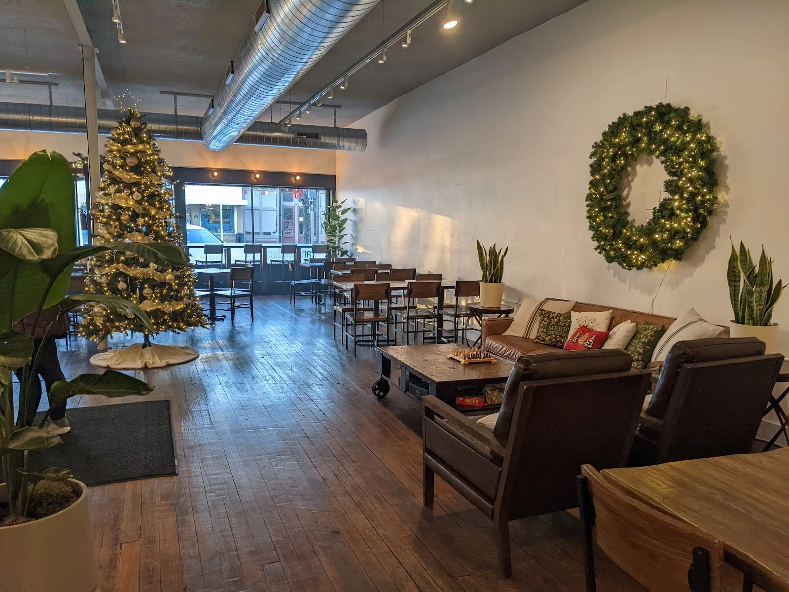 The Bean Coffee & Cafe