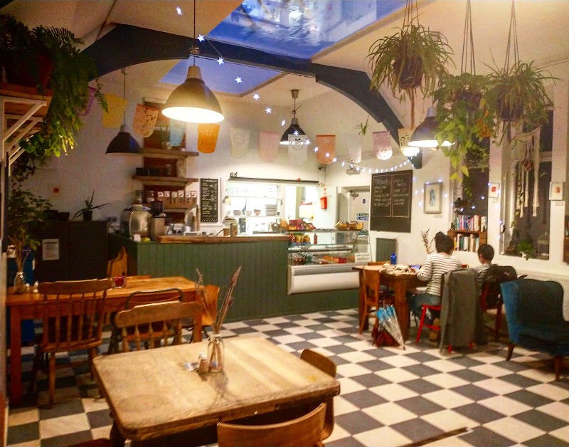 The Coffee House in New Orleans — specialty coffee cafe
