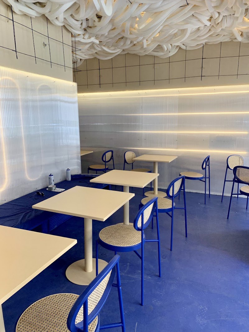 The Folks Sé in Lisbon — specialty coffee cafe