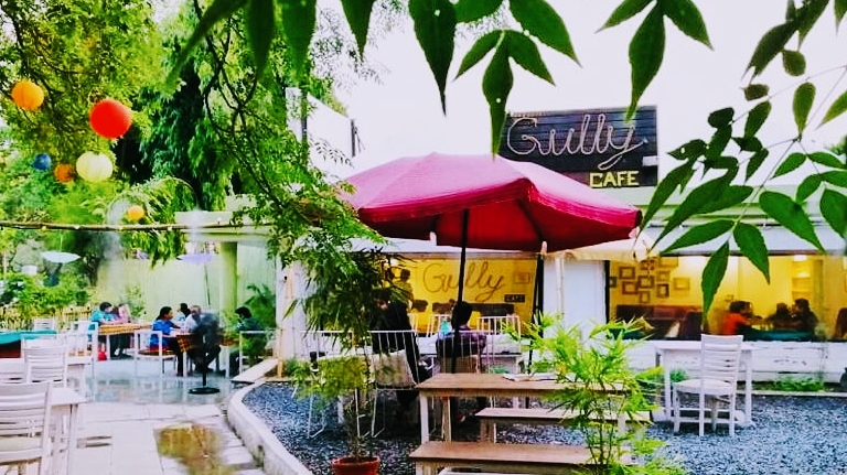 The Gully Cafe in Gurugram — specialty coffee cafe