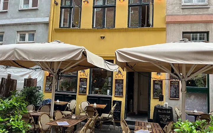 The Little Yellow Coffee Bar