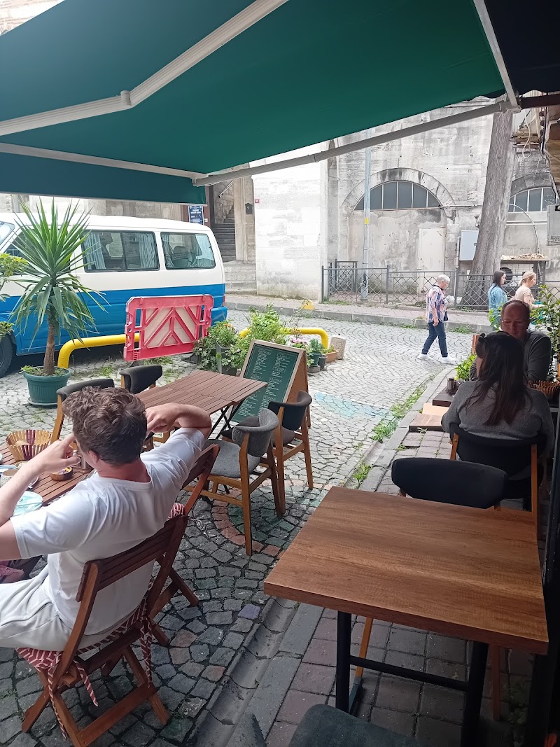 The Rabbit Hole Coffee Sultanahmet